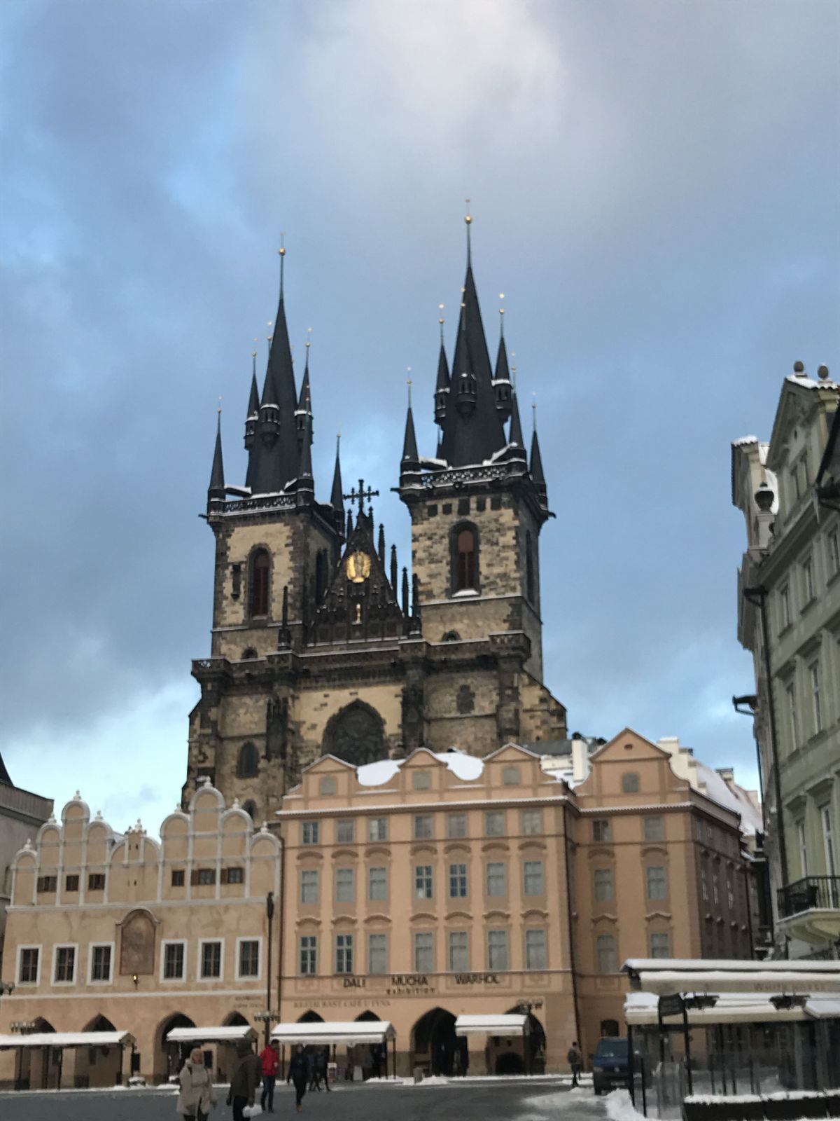 Prochajda po Praze a návštěva fakult UK :) 
