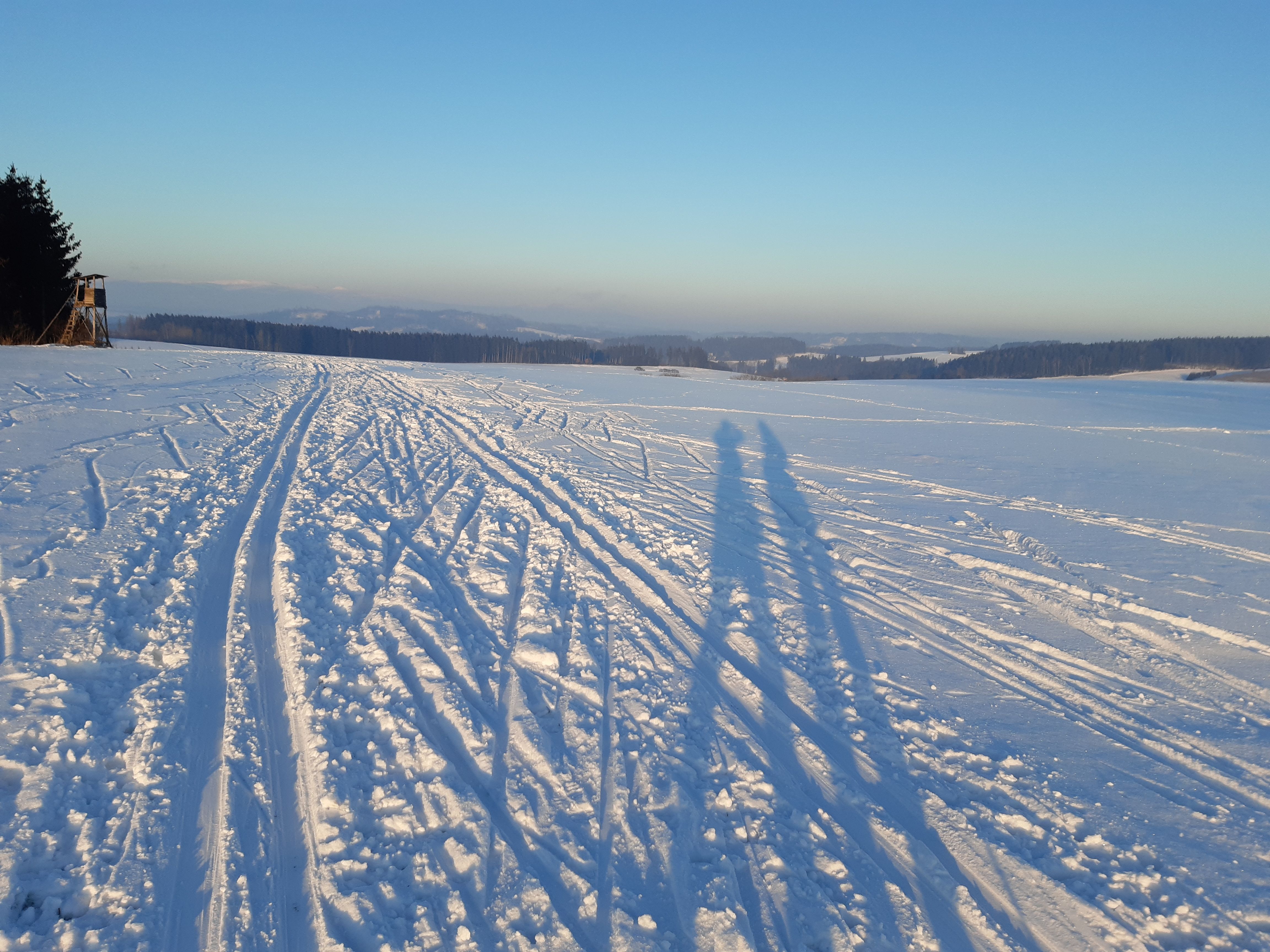 Selfie stínů, pohled na hory z Klepandy